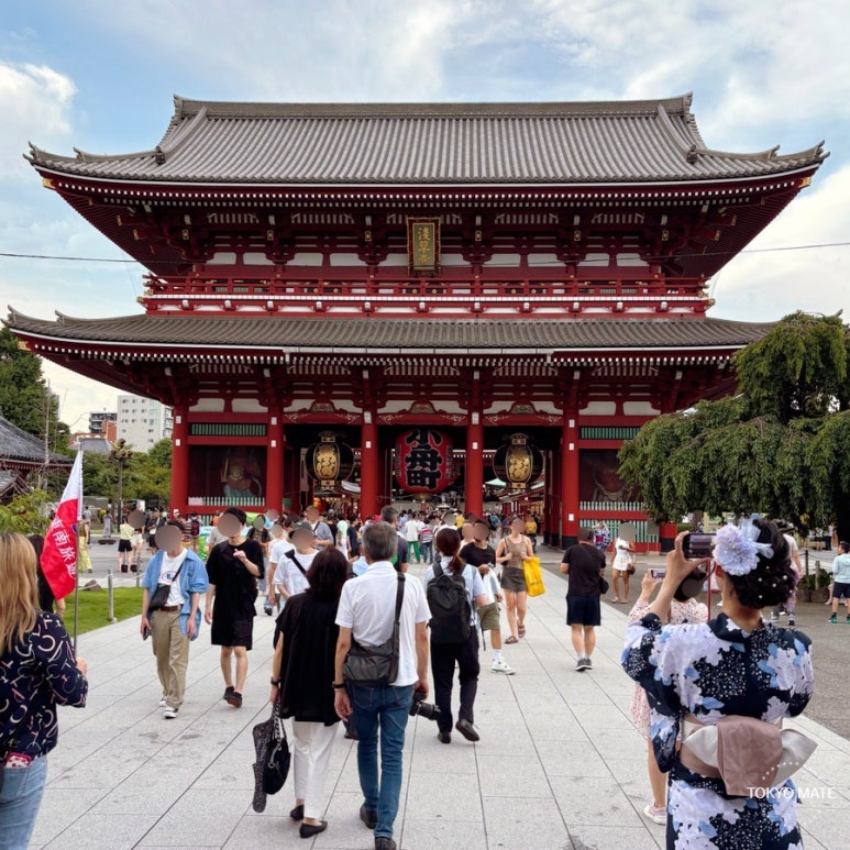 Asakusa Sensoji temple, great to visit before or after Sumida Park cherry blossom walk