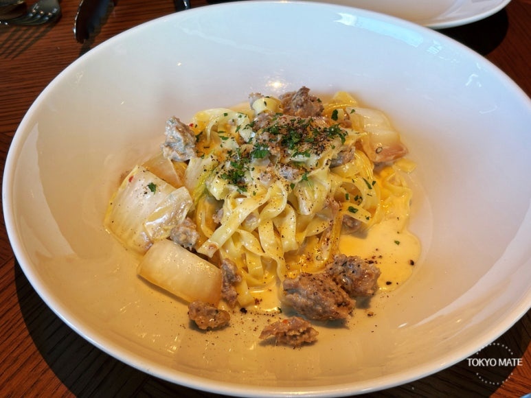 Balcony by 6th lunch pasta menu