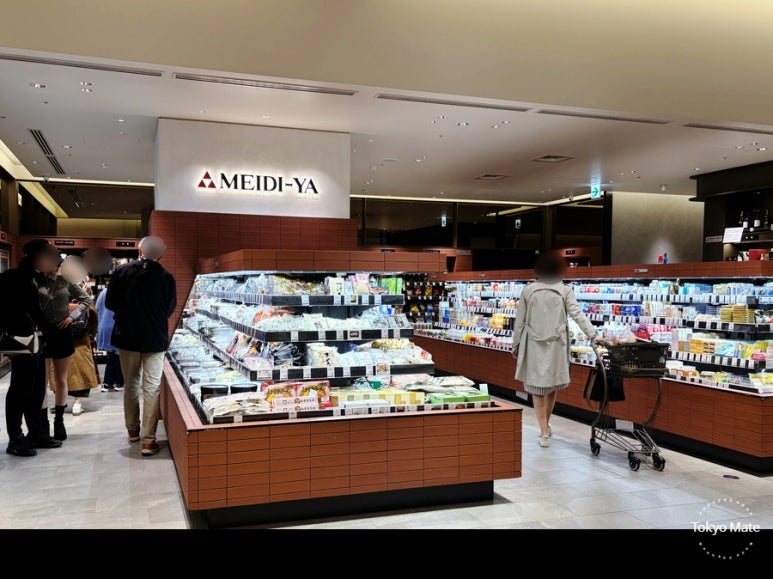 麻布台ヒルズの明治屋 麻布台ストアーでの食材の買い物