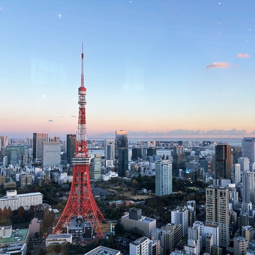 Azabudai Hills Sky Room Cafe Guide: Admission, Menu & Tokyo Tower Views