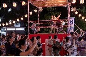 Bon Odori at Nishikubo Hachiman Shrine next to Azabudai Hills