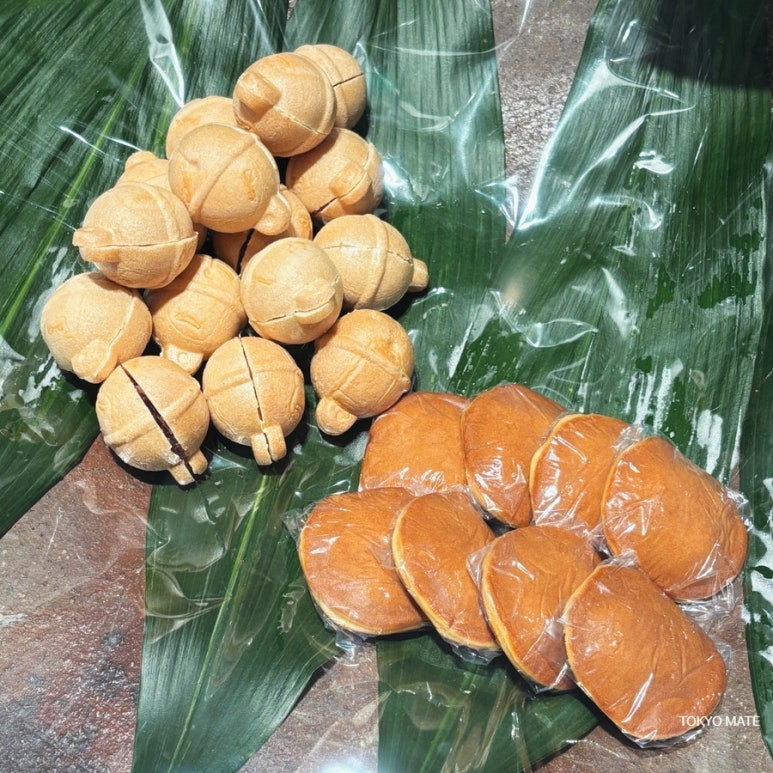 Suzukake Suzunoen Mochi mini dorayaki and Suzuno Monaka