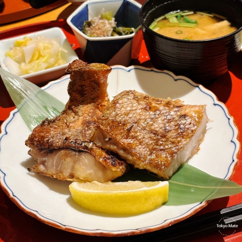 Azabujuban Takishita: Charcoal-Grilled Fish Set Meals Worth the Wait