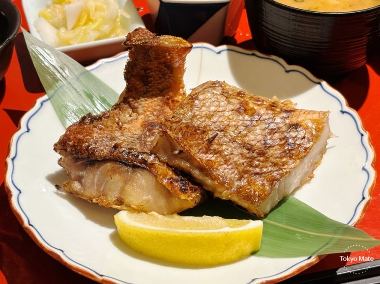 Akou salt-grilled fish — crispy outside, tender inside
