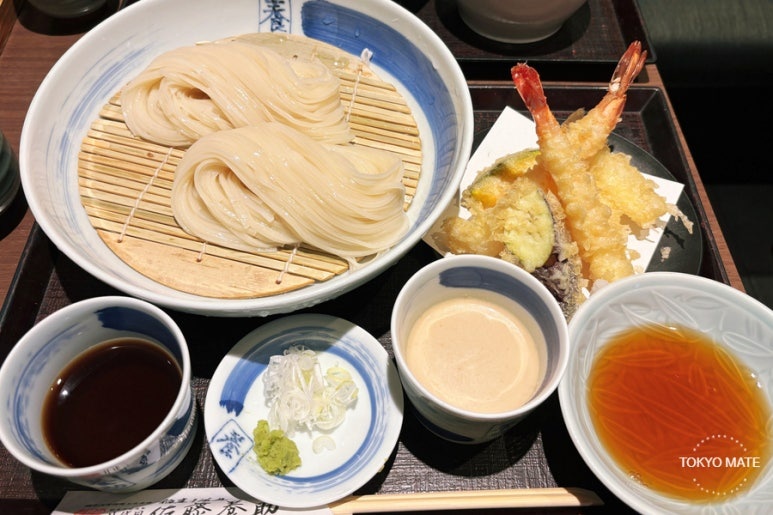 Crispy tempura with signature Seiro udon set number 2
