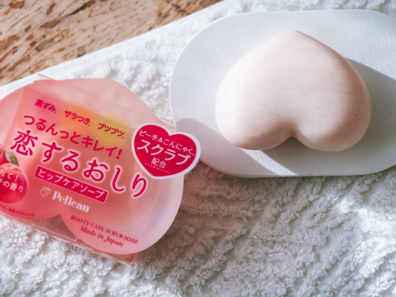Pelican Koisuru Oshiri Hip Care Soap 80g pink heart package