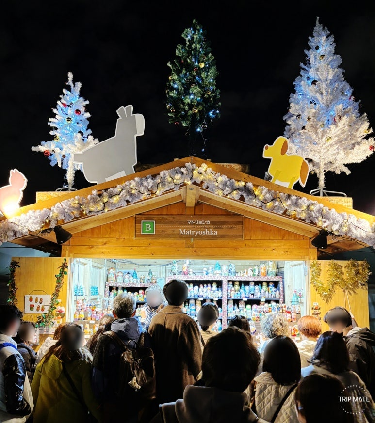 2025 Meiji Jingu Gaien Christmas Market goods corner