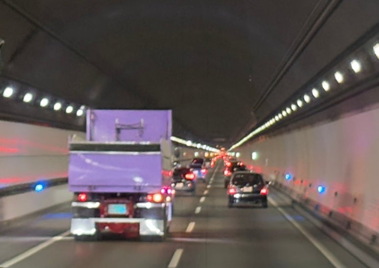 Map showing underwater tunnel route from Tokyo to Kisarazu