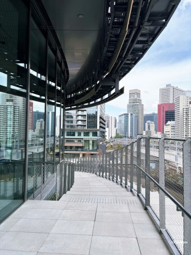 MoN Takanawa 3F Train Terrace vertical view