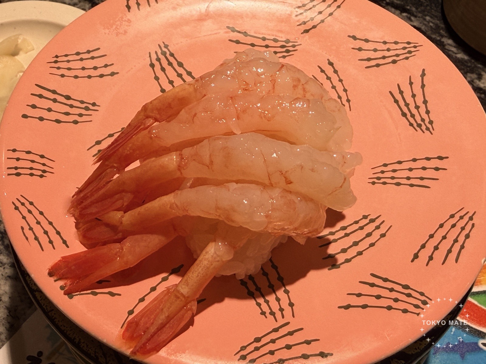 Nemuro Hanamaru nikaidate sweet shrimp, two shrimp on each of two tiers