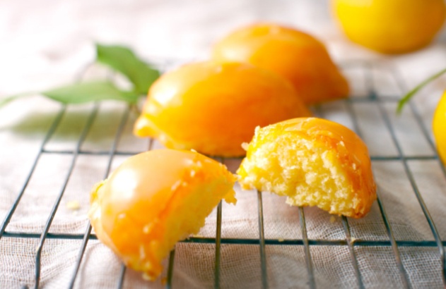 Noix de Beurre lemon cake — perfect Tokyo travel souvenir