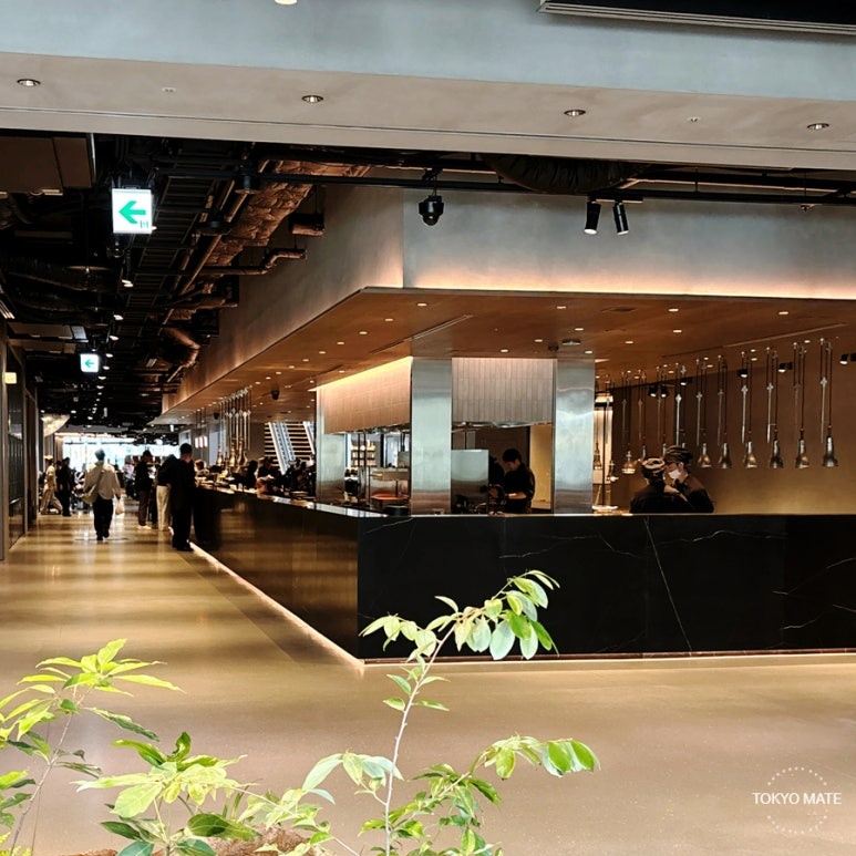 KIT:360 360-degree open kitchen with charcoal cooking at Ogawa Coffee Laboratory Takanawa
