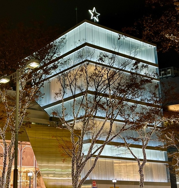 Dior Tokyo Omotesando night view
