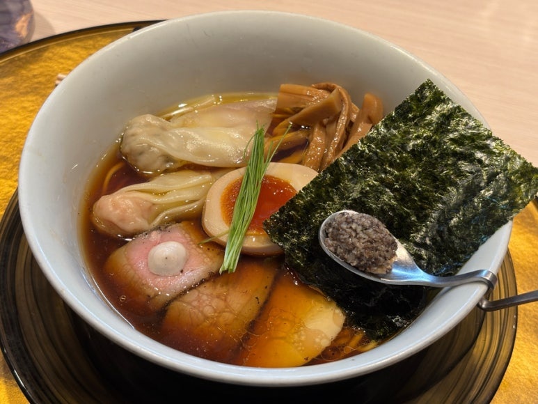 六本木ヒルズ信濃屋スーパーマーケット 獺祭クリスマスエディション（季節商品）