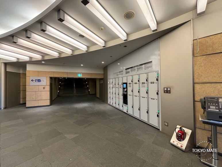Coin locker location at Roppongi Hills Metro Hat B1F
