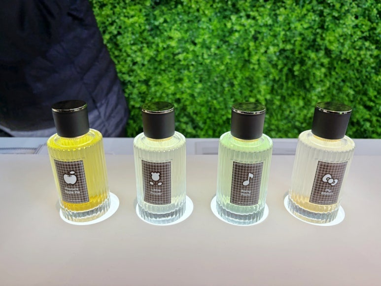 Perfume display table