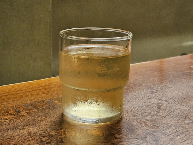 Cool buckwheat tea