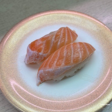 Tenka Sushi Shibuya sea bream and lean tuna