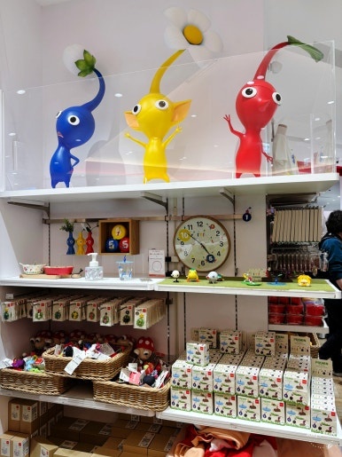 ニンテンドートウキョウ店内とグッズ写真2