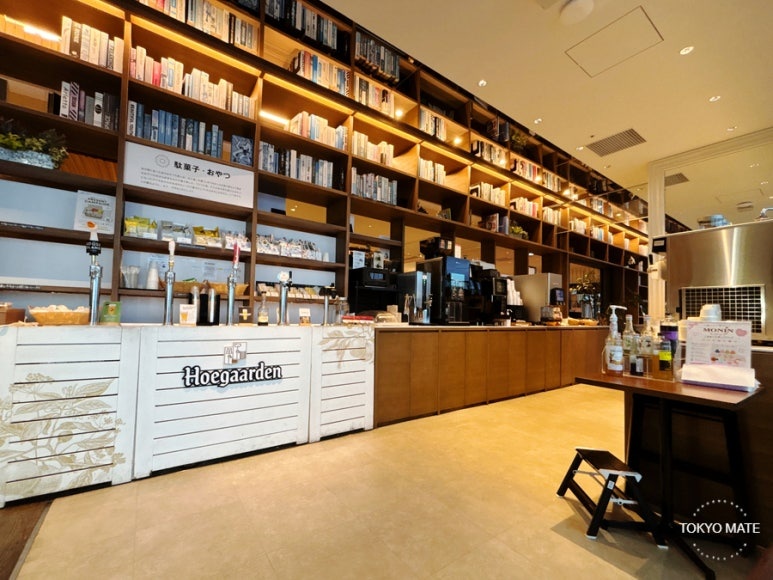View of the snack corner at the Shibuya Tsutaya Share Lounge