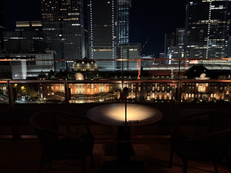 Open terrace with Tokyo Station night view