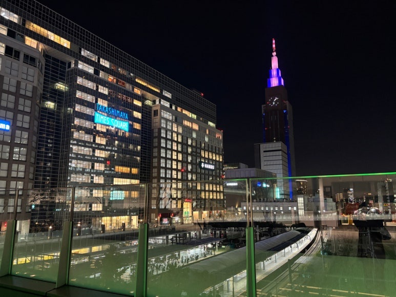 Busta Shinjuku night view, late-night bus terminal return scene