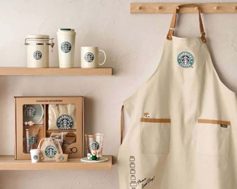 Starbucks Japan 30th anniversary 30YEARS Box café apron set