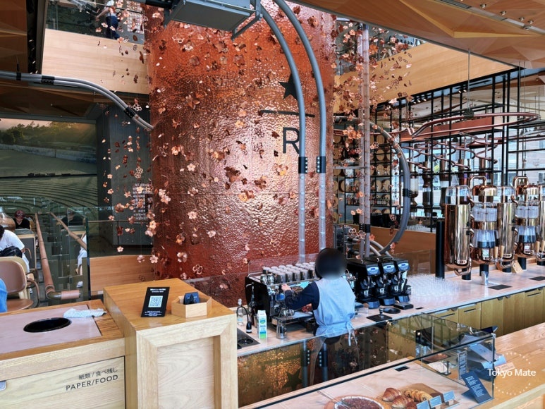 Espresso martini cocktail being crafted at the 3F Arriviamo bar