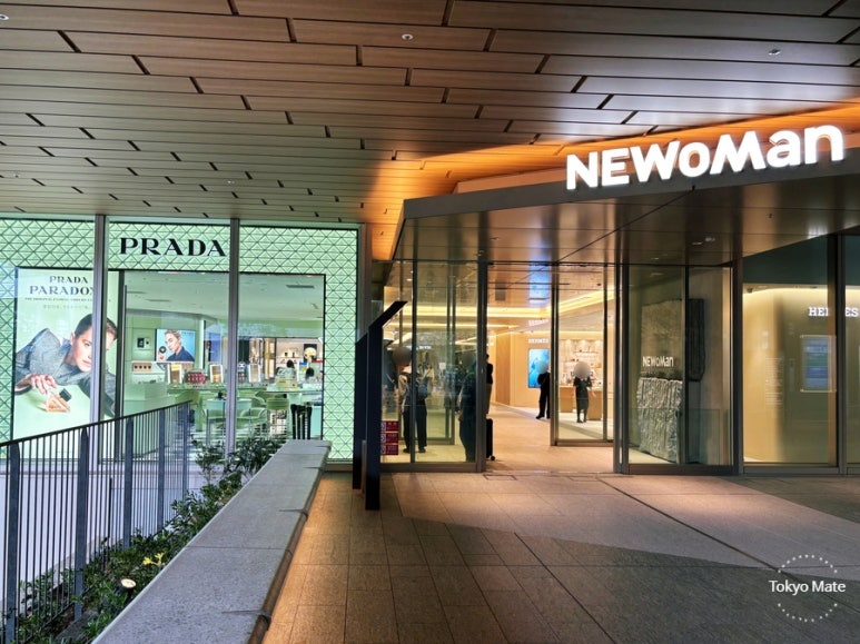 THE LINKPILLAR 1 SOUTH exterior at Takanawa Gateway City