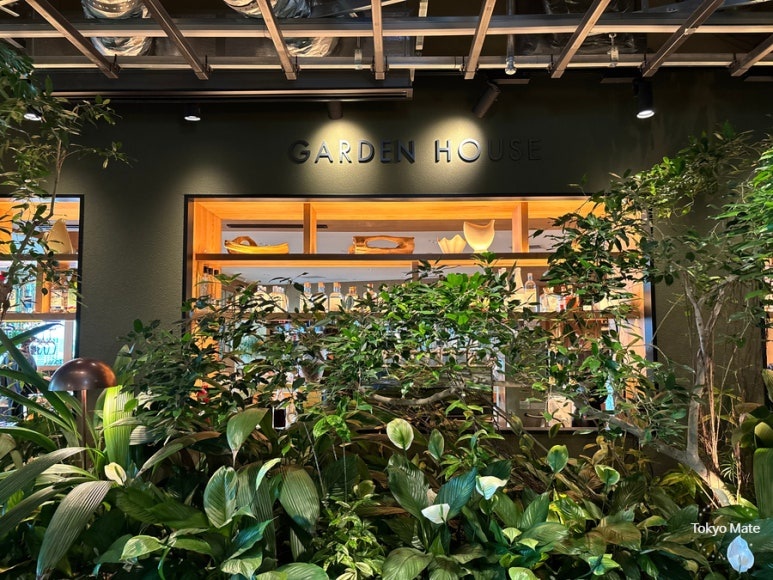 GARDEN HOUSE TAKANAWA 28F California-style restaurant