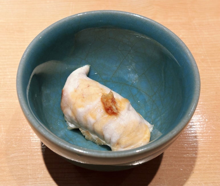 Takumi Tatsuhiro Shinjuku sushi omakase tsumami steamed Spanish mackerel