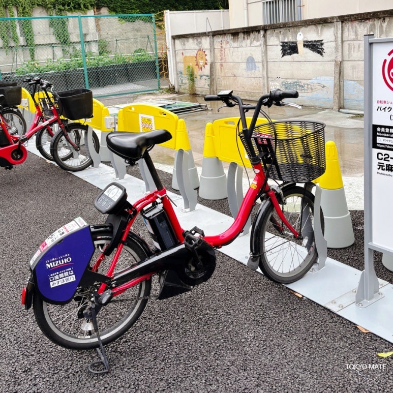 Tokyo bike share Docomo Bike Share dedicated port