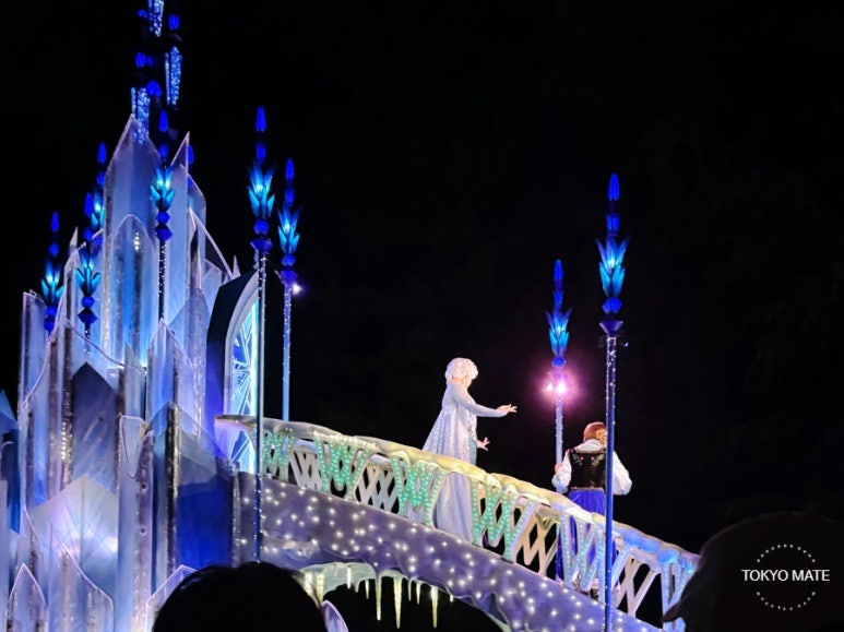 Tokyo Disneyland parade during afternoon ticket entry