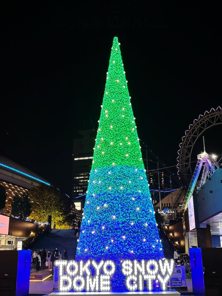 TXT collaboration Snow Tree at Tokyo Dome City