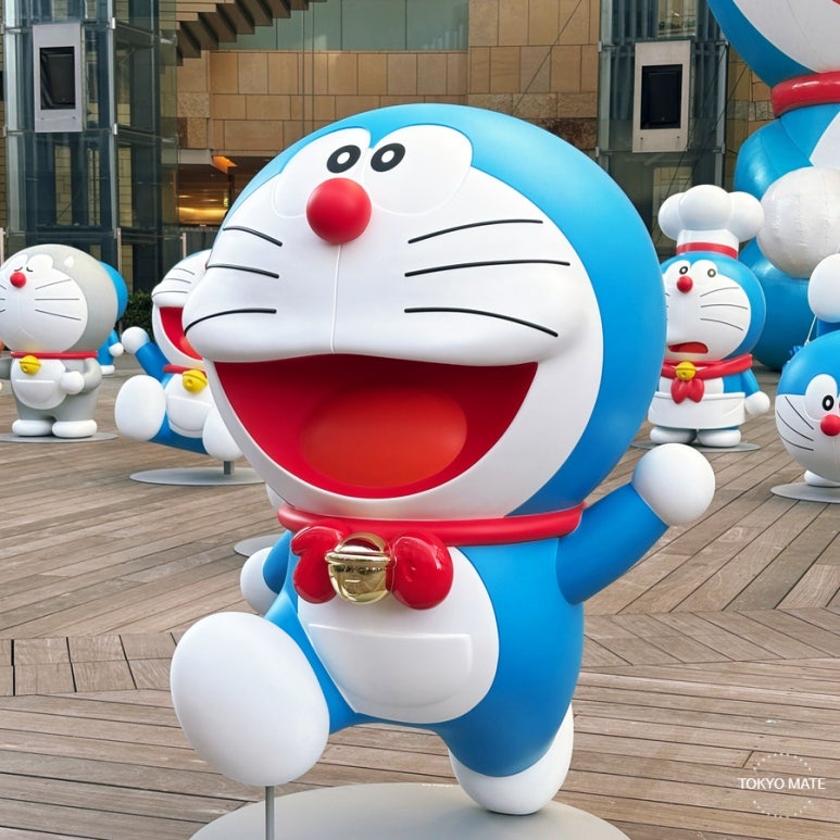 Doraemon sculptures at outdoor Park A, Tokyo Dream Park