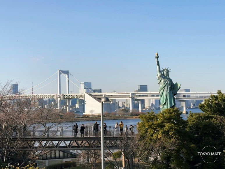 Odaiba Rainbow Bridge and Statue of Liberty