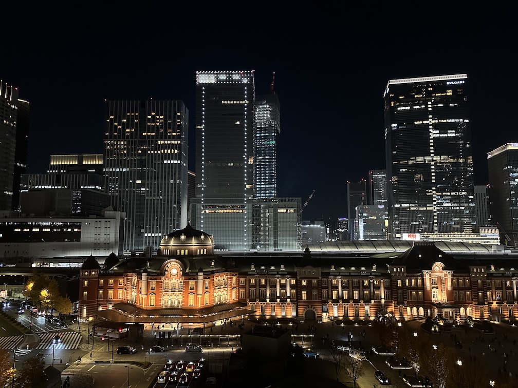 Tokyo Station Things to Do: Character Street, Restaurants, Night Views, Luggage Storage