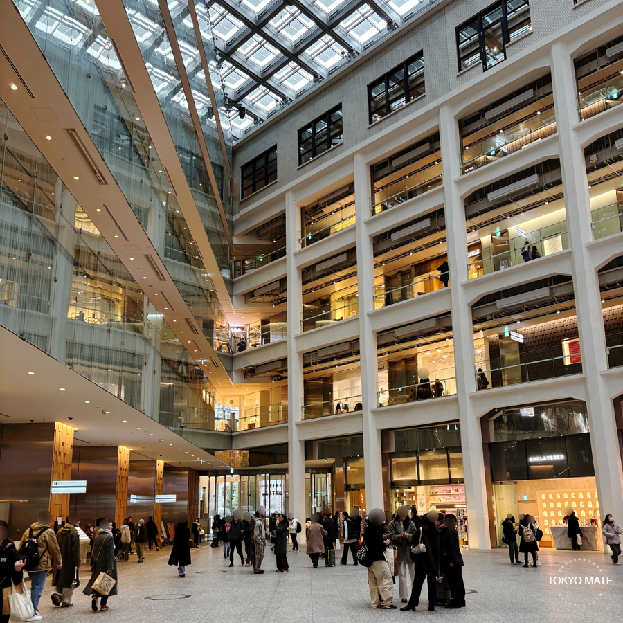 KITTE 1st floor central plaza designed by Kengo Kuma