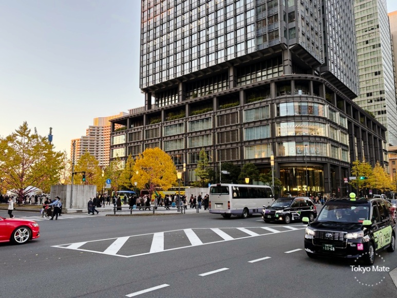 Shin-Marunouchi Building Exterior