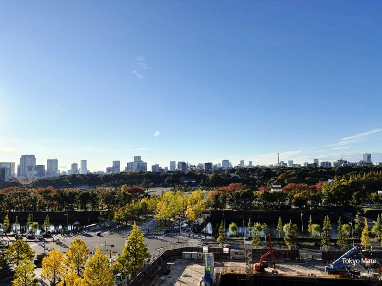 Sawamura Marunouchi Terrace Seating