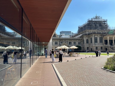 Tsukiji Honganji Cafe Tsumugi interior