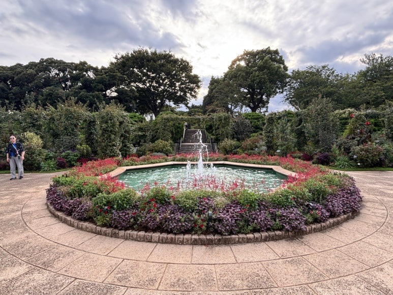 Rose Garden at Minato no Mieruoka Park
